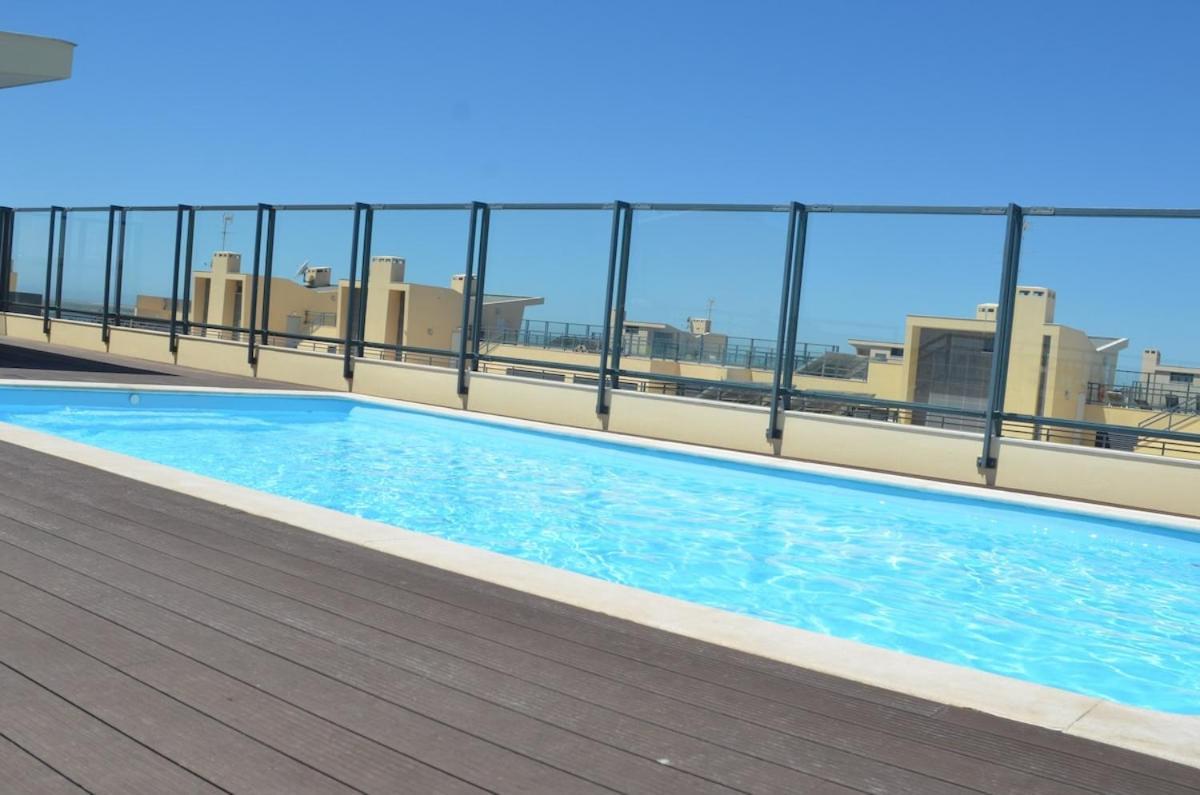 Algarve T2 Apartment With Pool And Balcony In Olhão Екстериор снимка