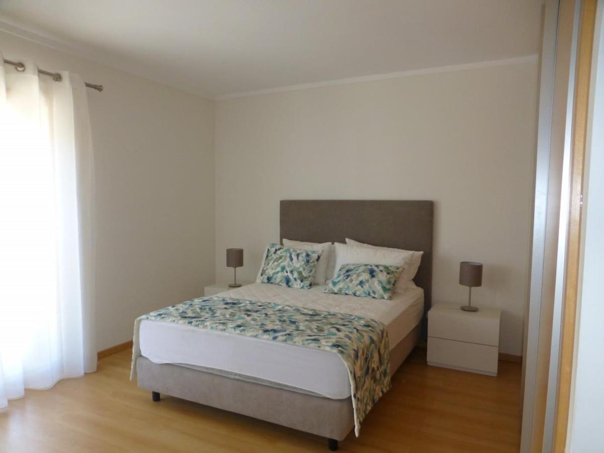 Algarve T2 Apartment With Pool And Balcony In Olhão Екстериор снимка