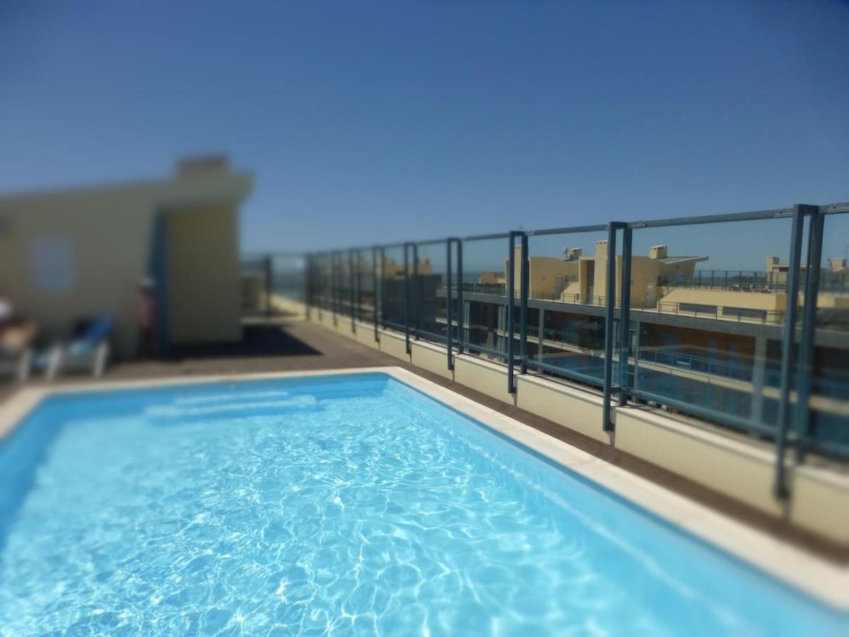 Algarve T2 Apartment With Pool And Balcony In Olhão Екстериор снимка