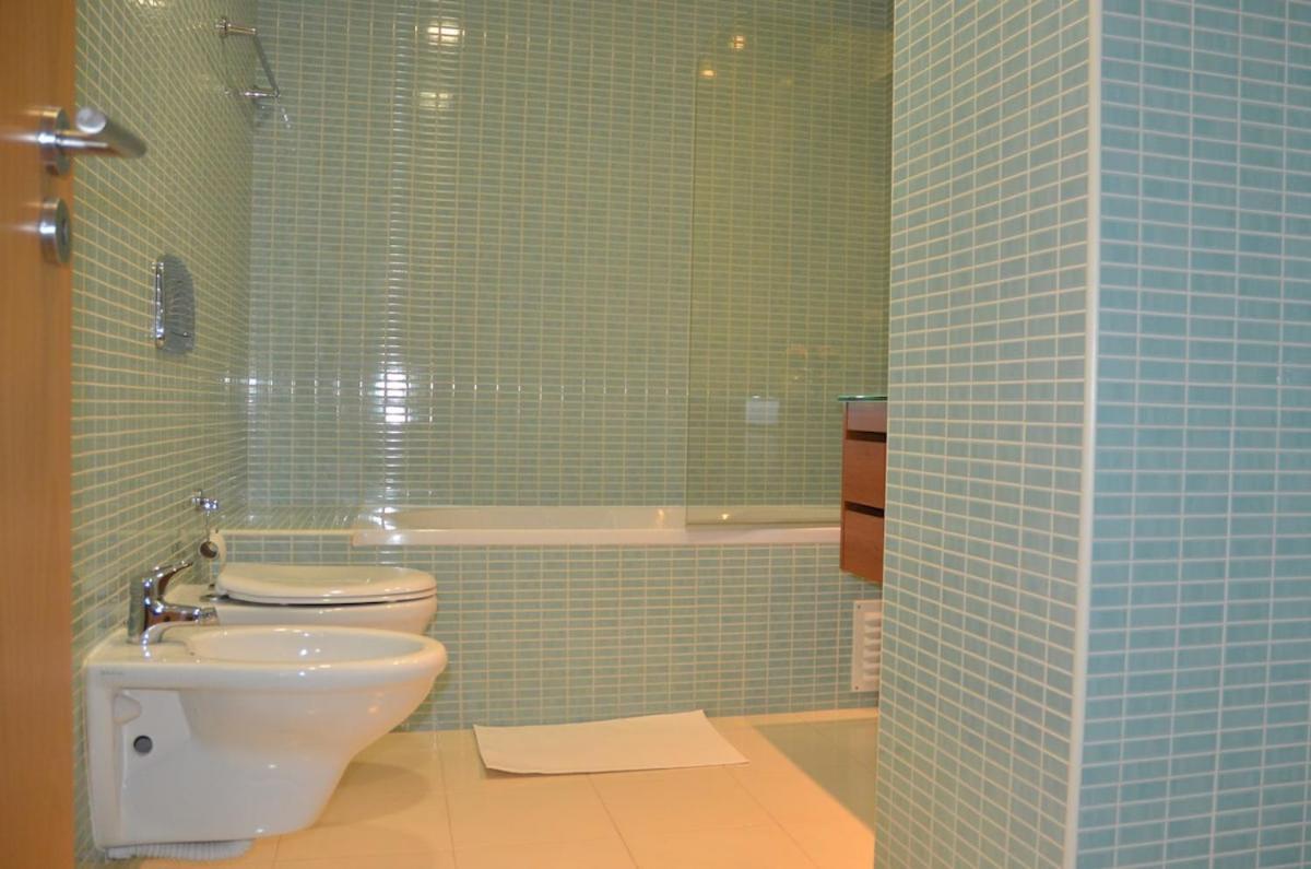 Algarve T2 Apartment With Pool And Balcony In Olhão Екстериор снимка